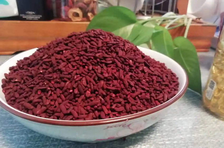 Red yeast rice for vegan diets