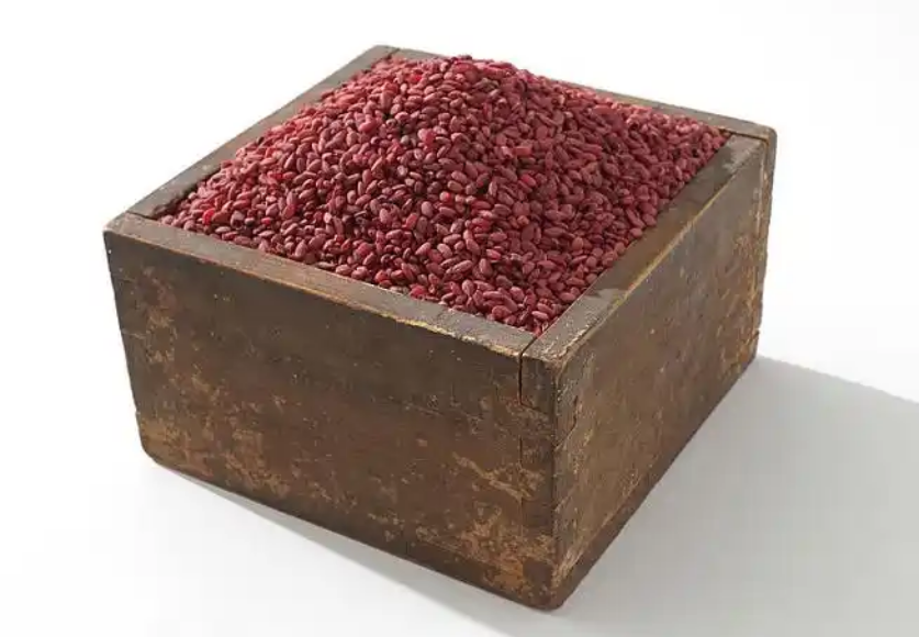 Does Chinese use red yeast rice to lower cholesterol